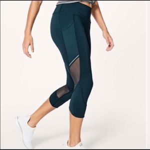 Lululemon Home Stretch Crop (19")